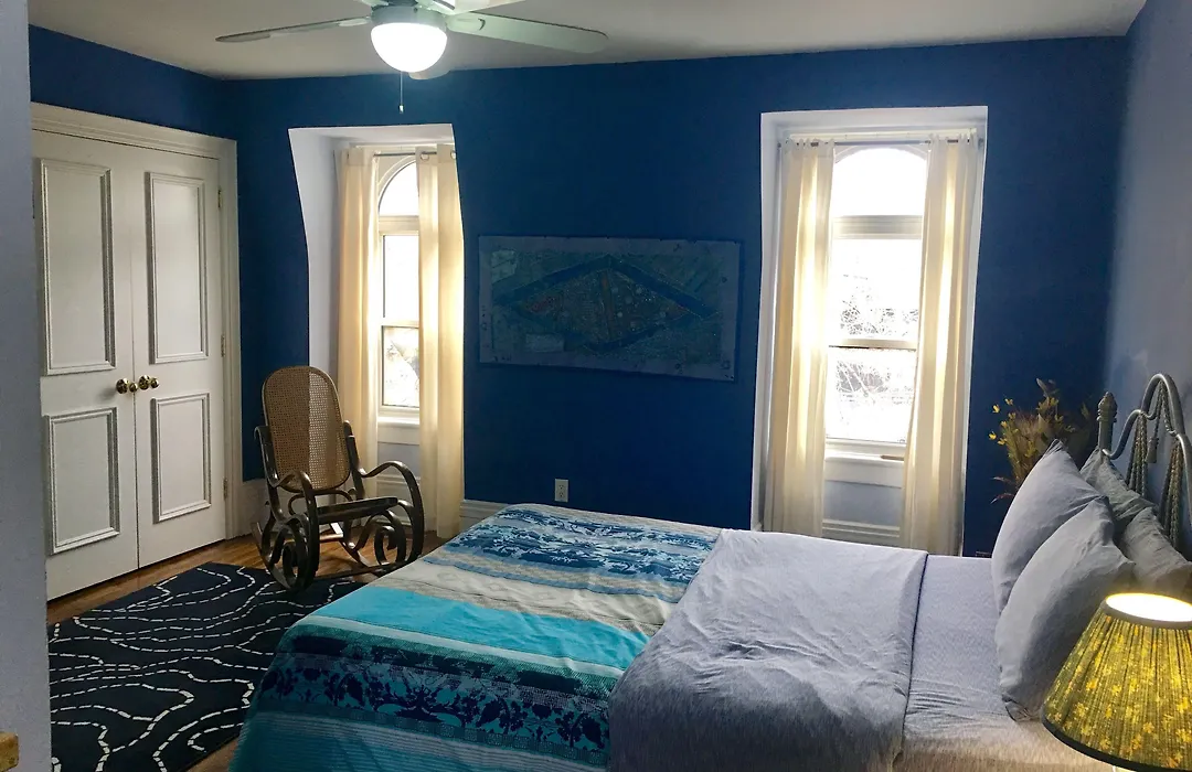 Comfy Guesthouse & Suite-1