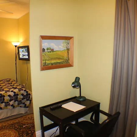 Comfy Guesthouse & Suite-3